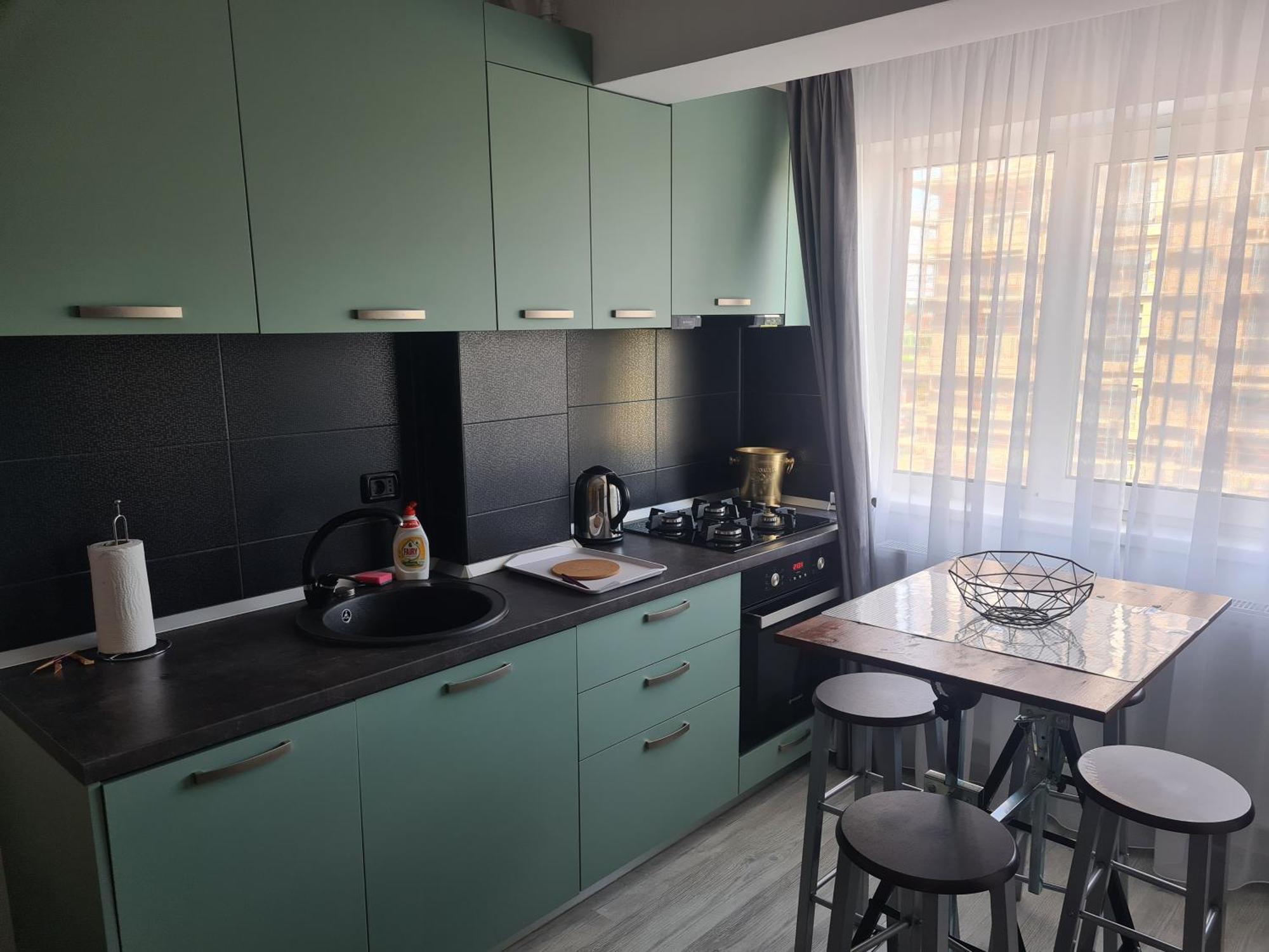 Luxury Mall III Apartments Bacău Exterior foto